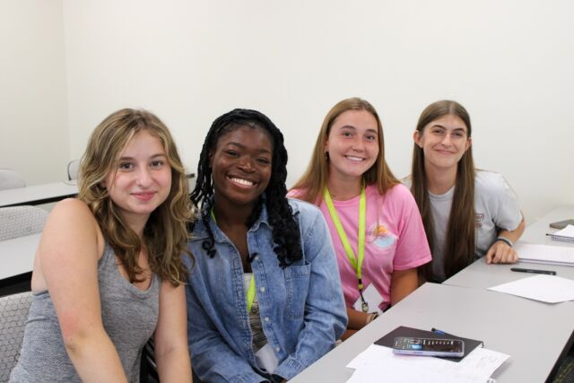 Today, the Debate & Public Advocacy Institute worked in groups to brainstorm debate topics most relevant to them, such as dress code policies and the best time of day to shower. Later, they participated in their first mini-debate! 🗣️

What do you think the best time to shower is and why?

#WakeForest #PreCollege #SummerImmersion